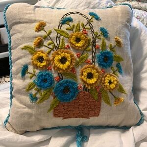 Pillow with knit design